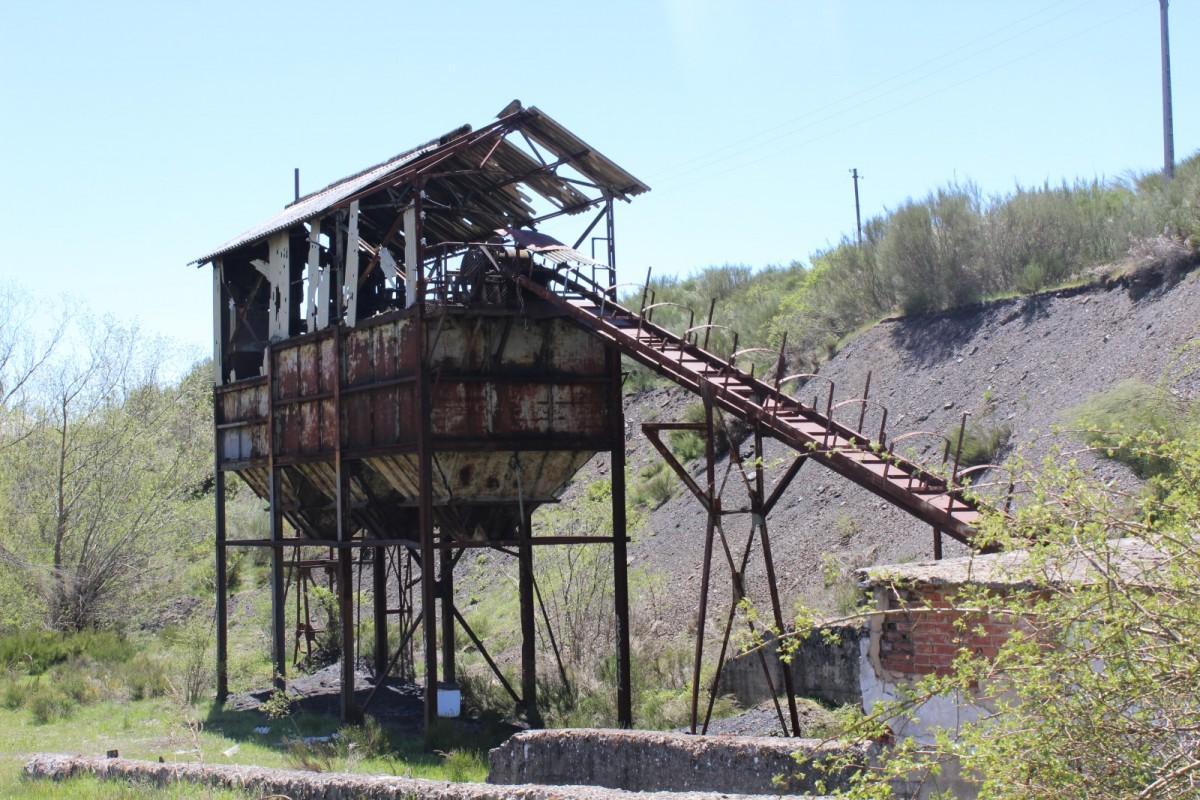 Instalaciones de la antigua mina