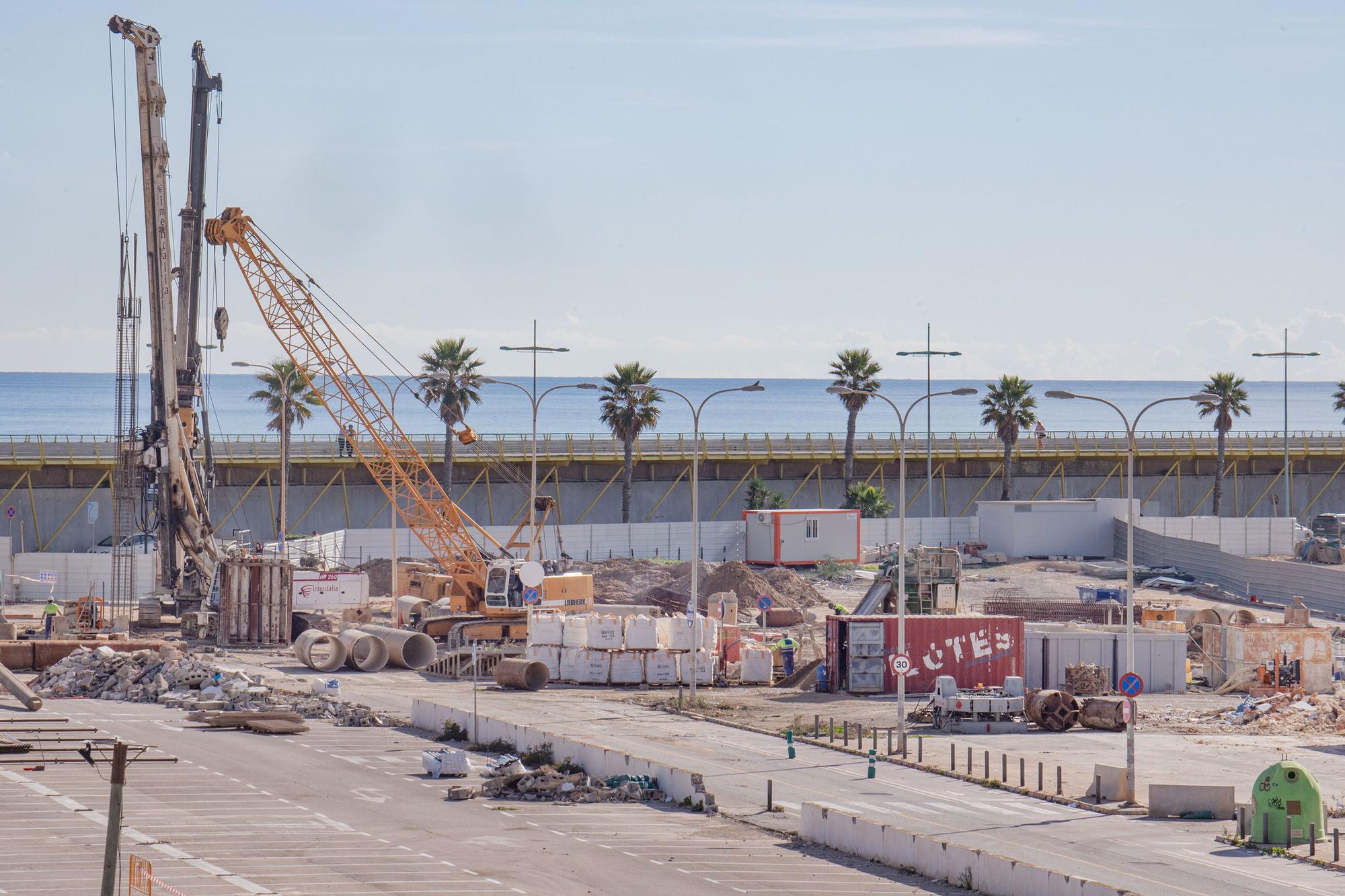 El Paseo del Mar de Torrevieja ya tiene demanda para los 8.500 metros de hostelería