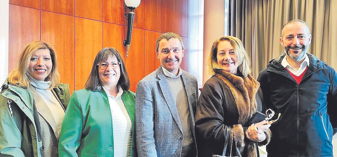 Gema Muñoz, Piedad López, Toni Ferrer, Águeda Ropero y Juan Cañellas.