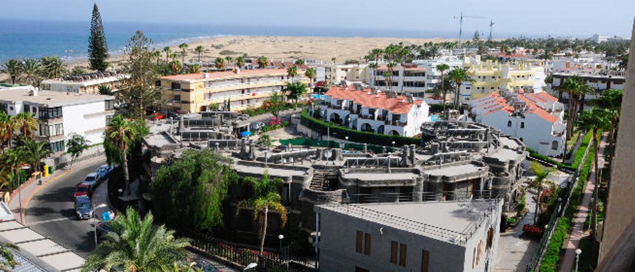 Complejos de apartamentos en la zona turística de Playa del Inglés.