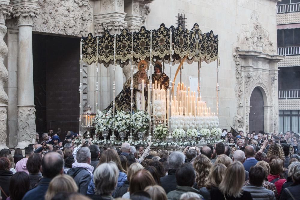 Tradicional encuentro del Cristo del Mar con su madre, la Virgen de los Dolores