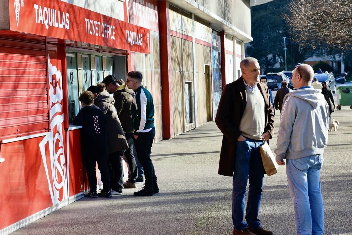 Un momento de la venta de entradas este viernes.