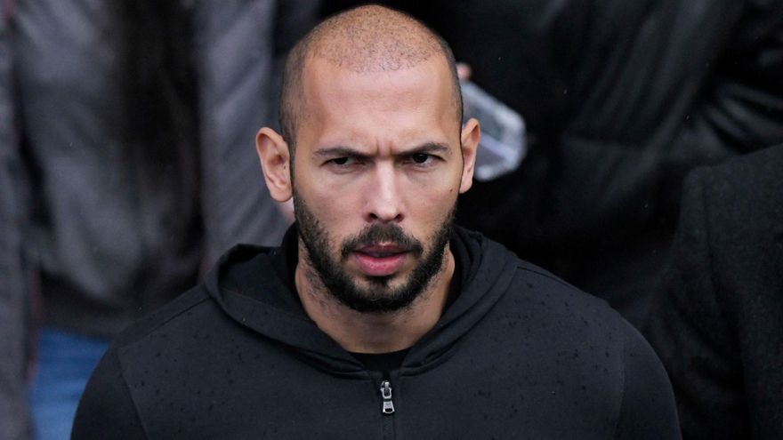 De asfixias a amenazas con pistola: el &#039;influencer&#039; Andrew Tate, de nuevo ante la justicia acusado de violar a cuatro mujeres