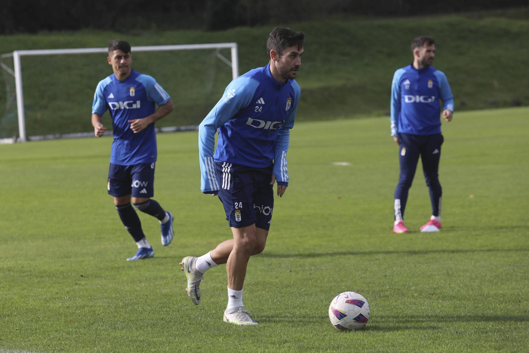 EN IMÁGENES: el entrenamiento del Oviedo