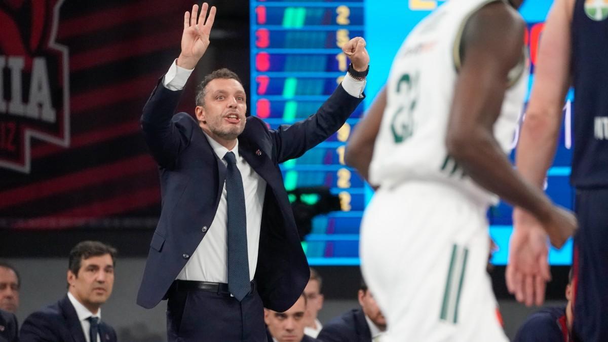 Paolo Galbiati tomó el relevo de Pablo Laso en el banquillo de Baskonia