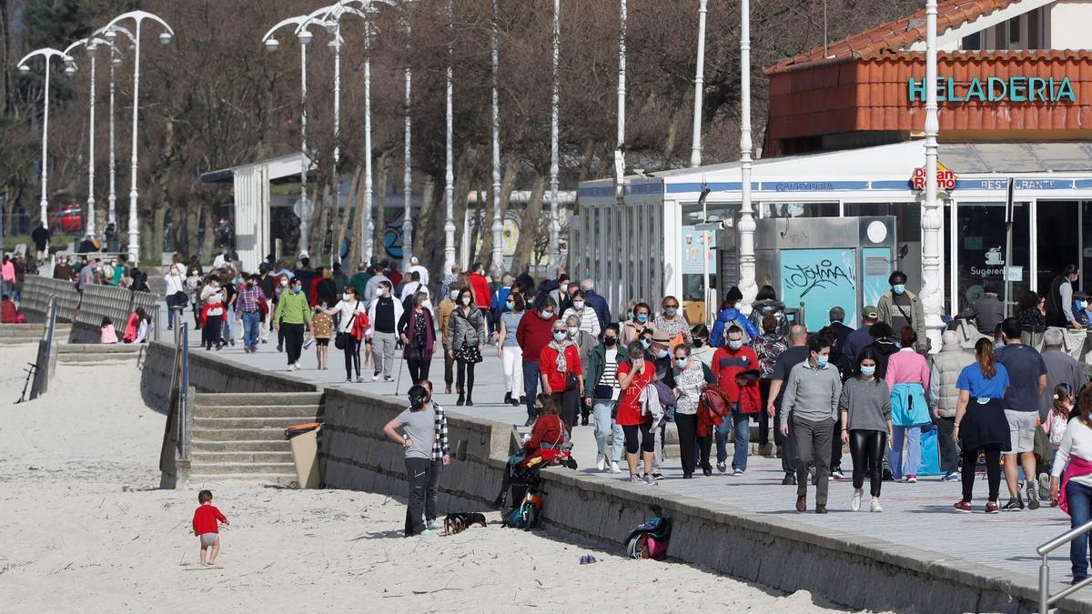 Sábado soleado de desescalada pero con llamamientos a la prudencia