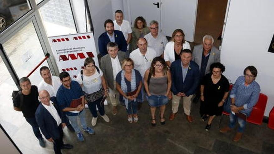 Els alcaldes que han participat al consell directiu ordinari de l&#039;AMI a Berga