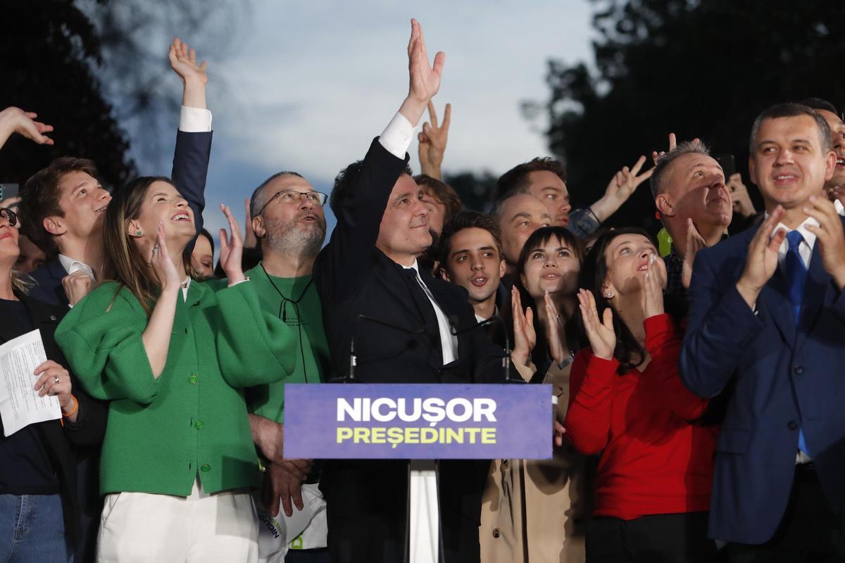 Nicusor Dan, tras ser elegido como presidente de Rumanía.