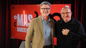 Josep Maria Vallès, alcalde de Sant Cugat, con Sergi Mas en el plató de Mas Barcelona.