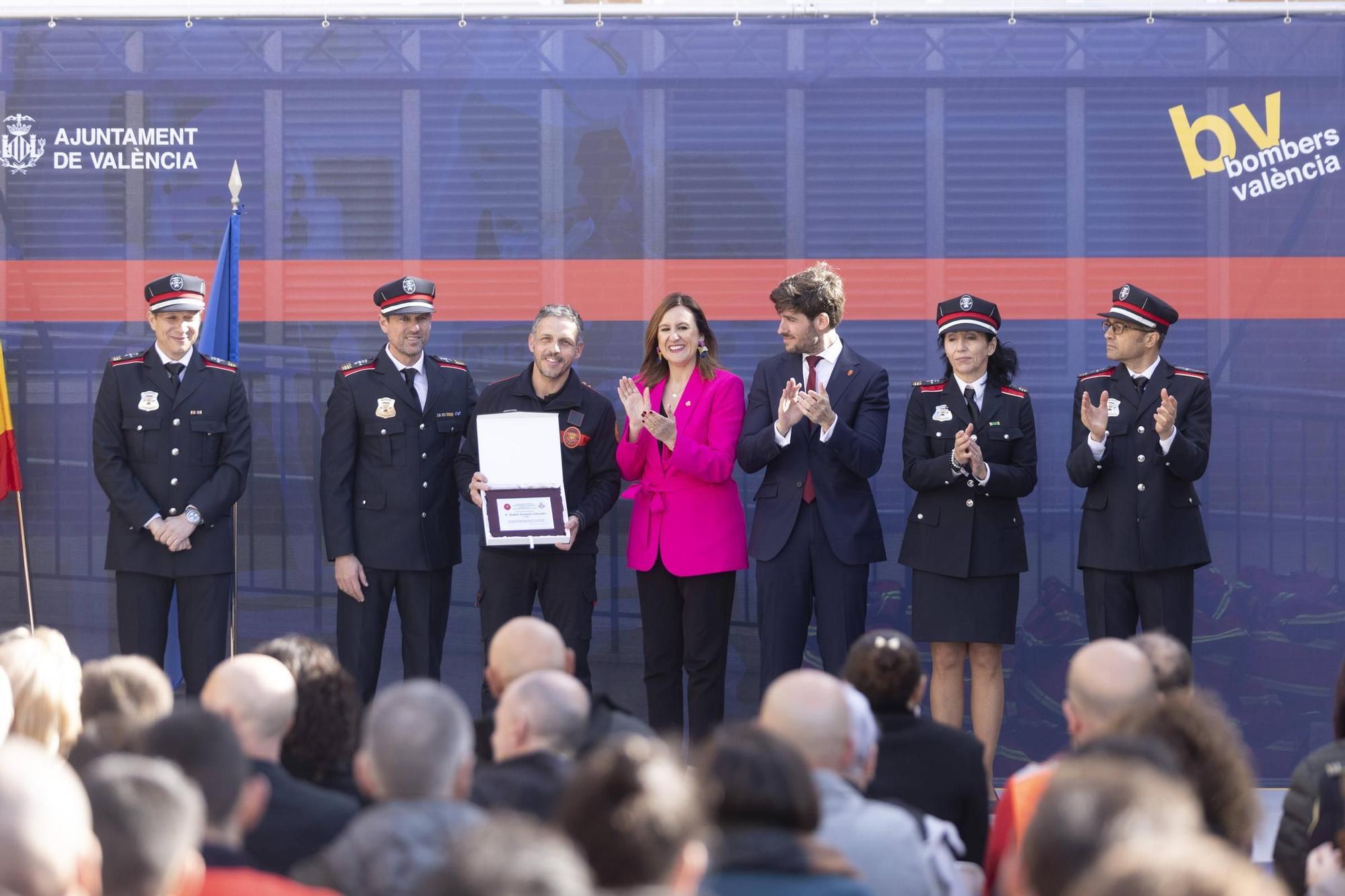 Acto con motivo de la festividad del Cuerpo de Bomberos de València