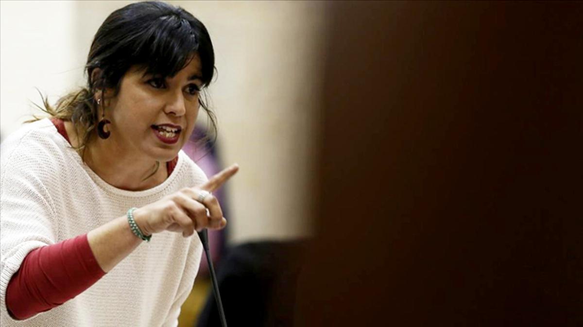 El fiscal veu delicte en l’’agressió sexista’ a Teresa Rodríguez, contra la llibertat sexual i d’atemptat a l’autoritat.