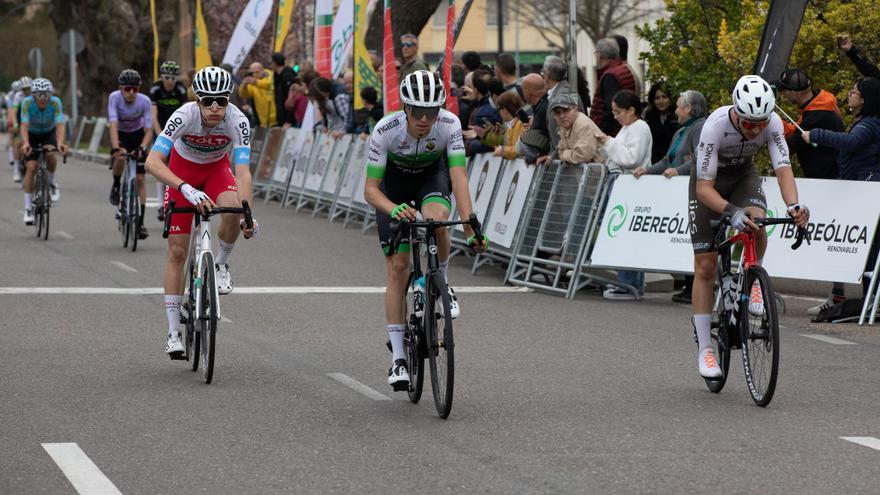 Gran dominio ruso en el Trofeo Ayuntamiento de Ciclismo