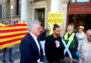 El expresidente del Parlament balear Balti Picornell alega que no le han notificado la querella de Jorge Campos y su declaración se pospone