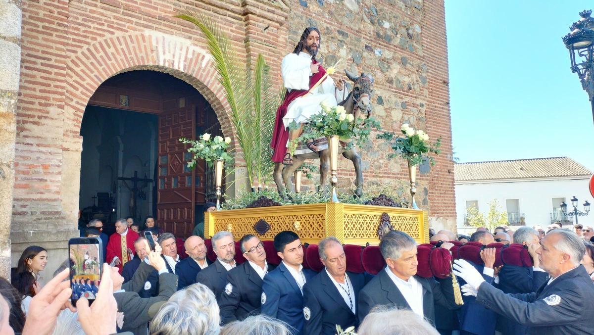 Salida del Cristo de la Salud entrando en Jerusalén
