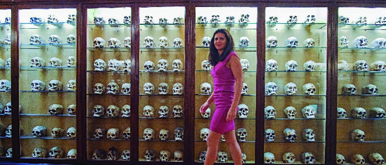 Angélica Castellano Suárez, directora de la Sociedad Científica El Museo Canario, en la sala de cráneos de la institución de la capital grancanaria.