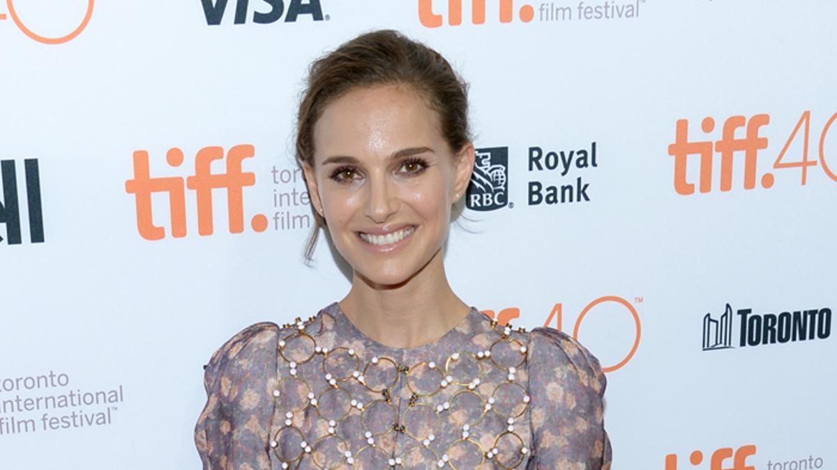 natalie-portman-vestido-dior-festival-de-cine-de-toronto