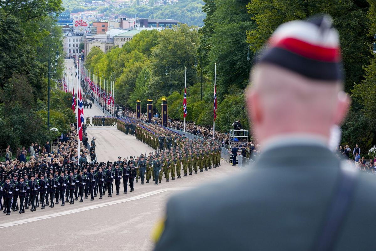 El cortejo fúnebre de Harald V de Noruega.