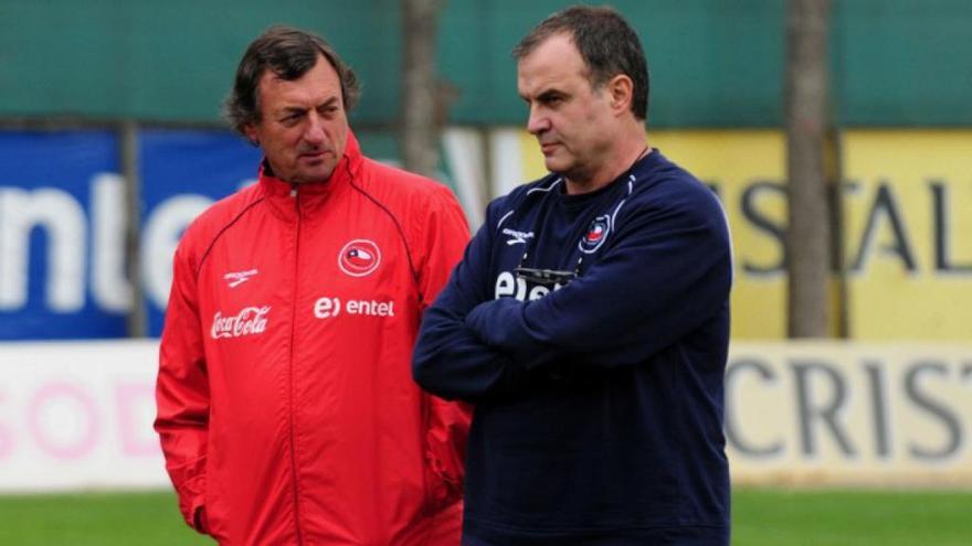 Bonini y Bielsa, en su época en la selección chilena.