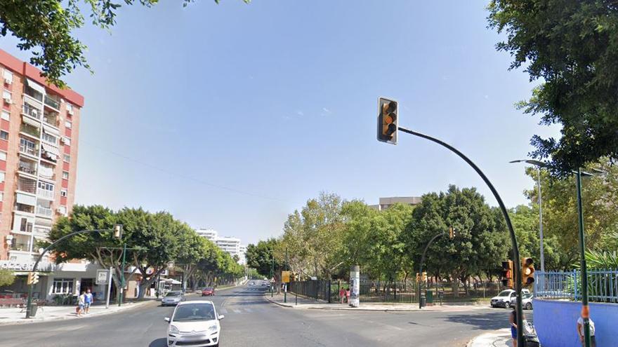 Cuatro heridos tras un accidente de tráfico entre dos turismos en Málaga