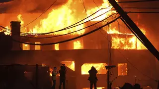 Vientos de Santa Ana, sequía, calor y cambio climático: el cóctel detrás de los devastadores incendios de Los Ángeles