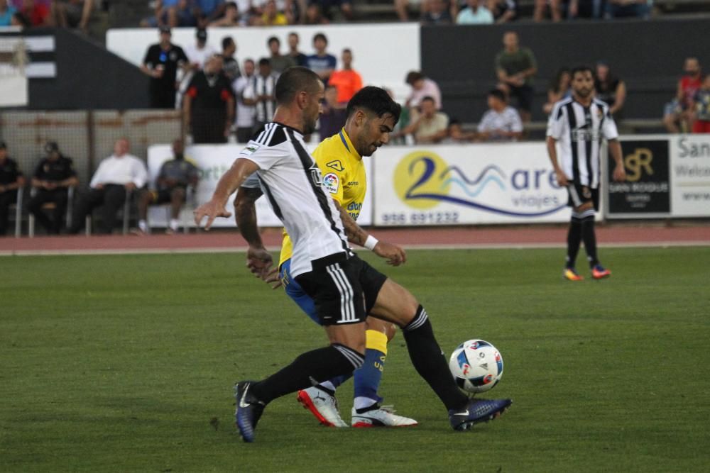 Pretemporada: Balompédica Linense 1 - 2 UD Las Palmas