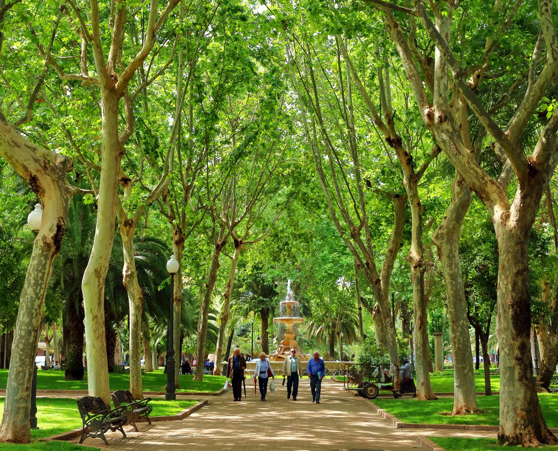 Parque en casco antiguo de Córdoba.