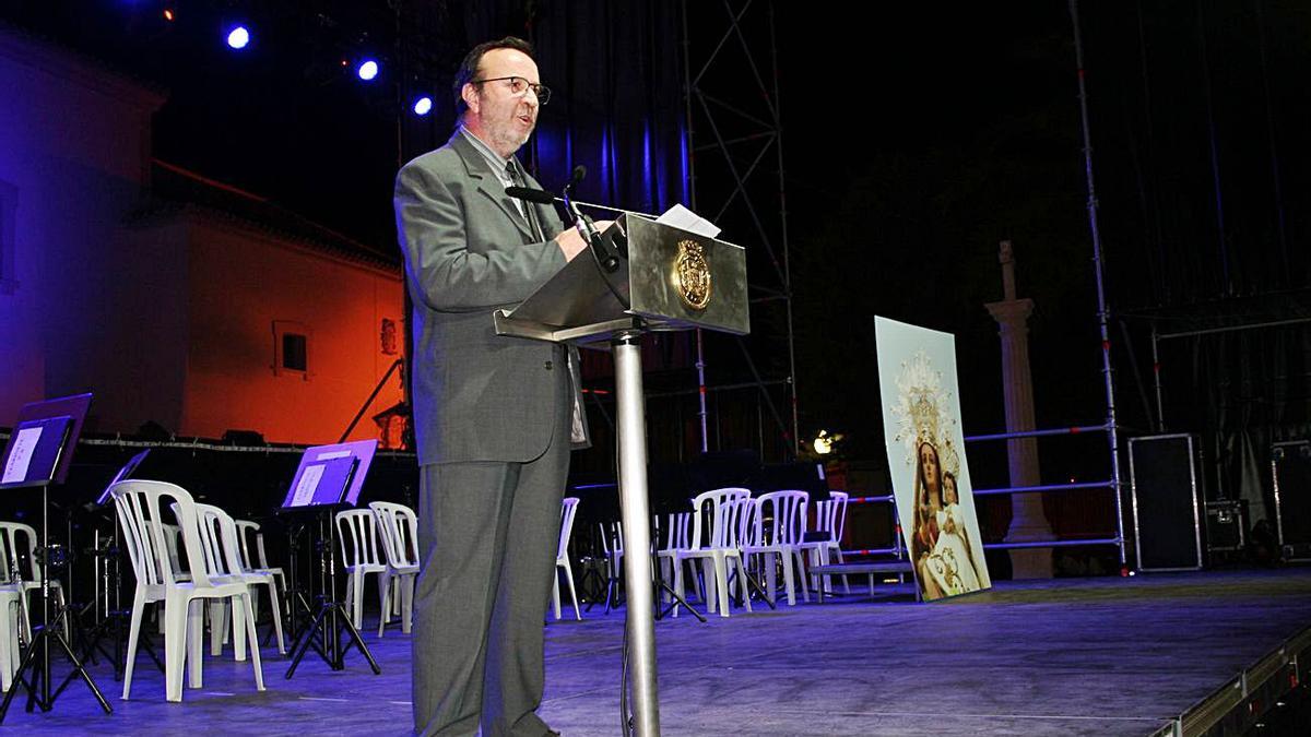 Manuel Muñoz Clares, durante el pregón de la Feria Chica | PILAR WALS