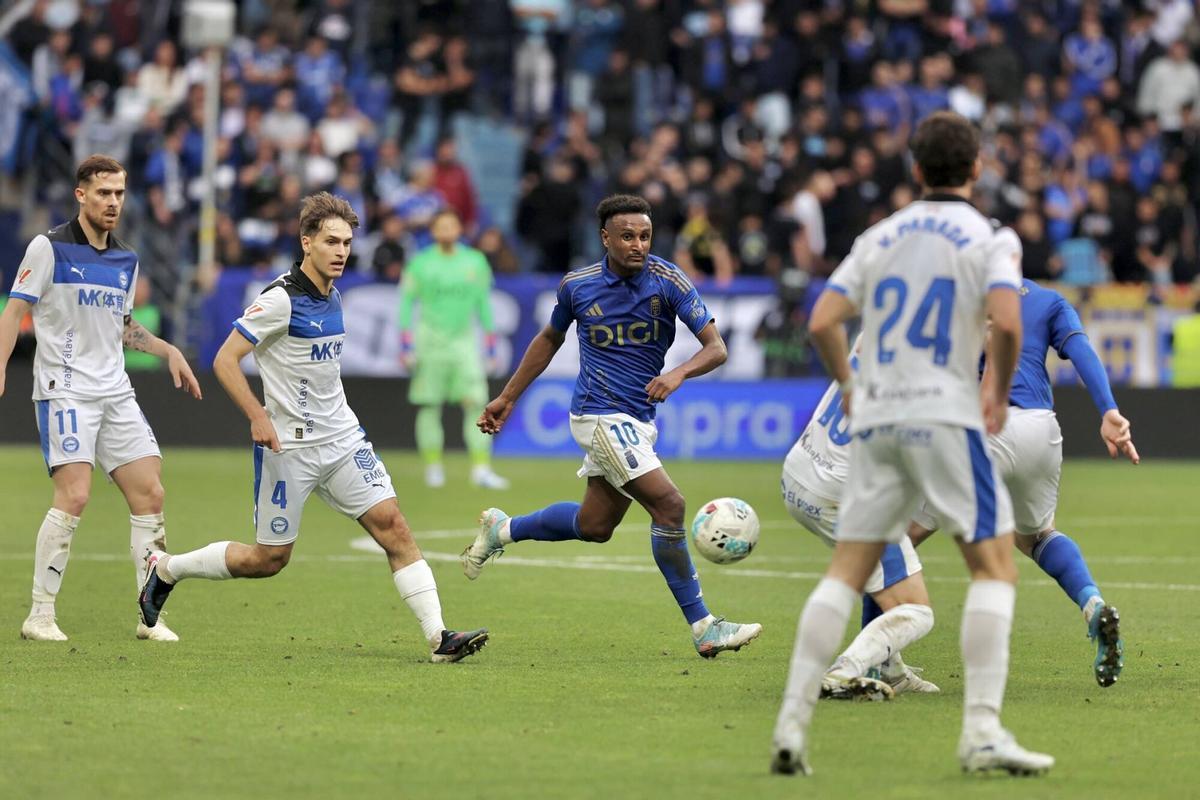 Así fue el partido entre el Real Oviedo y el Alavés