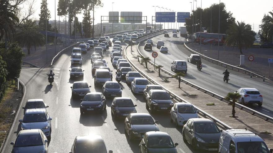 La operación de Semana Santa deja retenciones en la A-3 y A-7