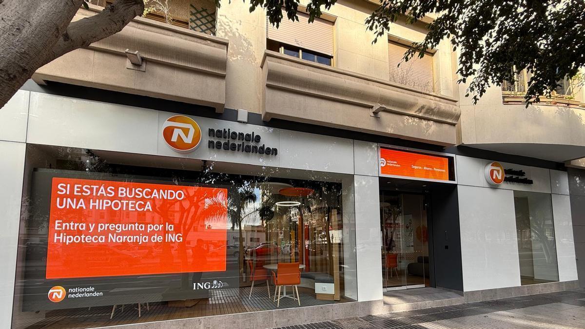 Fachada de la nueva oficina en la calle Luis Doreste 91, en Las Palmas de Gran Canaria.