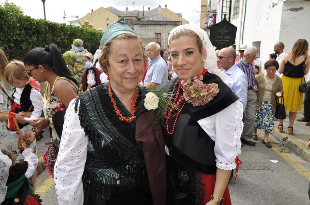 Procesión de Nuestra Señora de la Barca en Navia