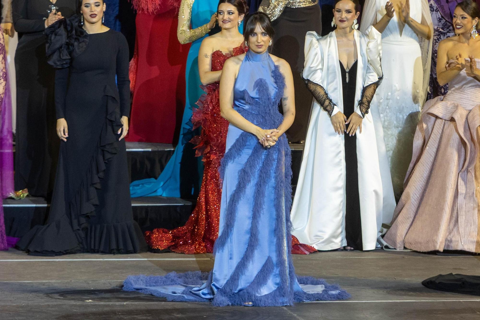 Las candidatas adultas a Bellea del Foc toman el Rico Pérez
