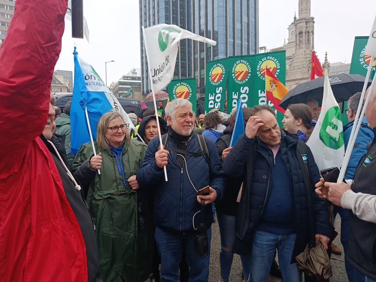 EN IMÁGENES: Los ganaderos asturianos se manifiestan en Madrid contra la reducción de la PAC EN IMÁGENES: Los ganaderos asturianos se manifiestan en Madrid contra la reducción de la PAC