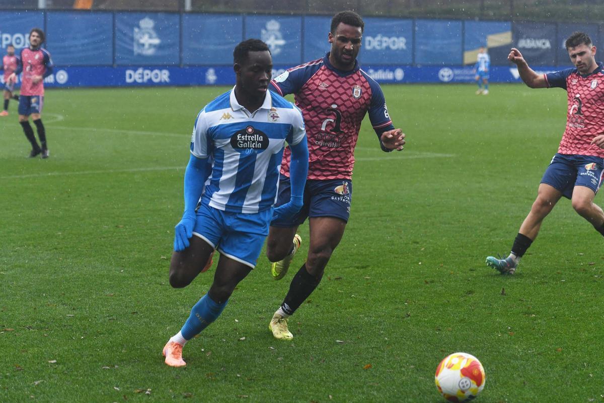 Liderato para el Fabril tras vencer al Real Ávila (2-1)
