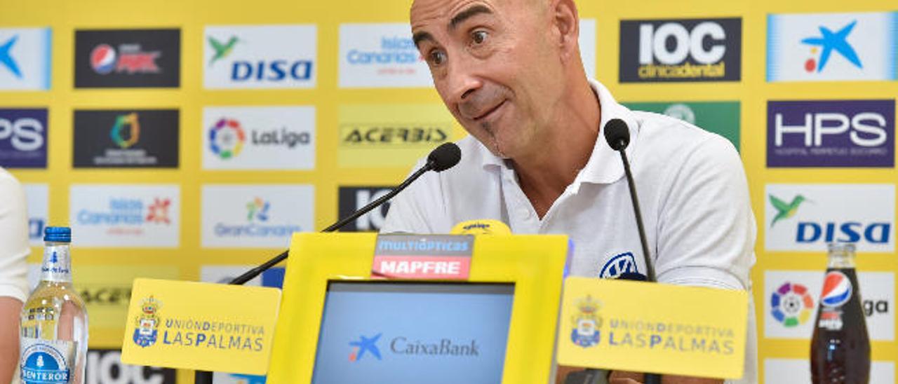 Pako Ayestarán, ayer, durante su rueda de prensa en El Hornillo, en la previa de la 12ª jornada ante el Levante.