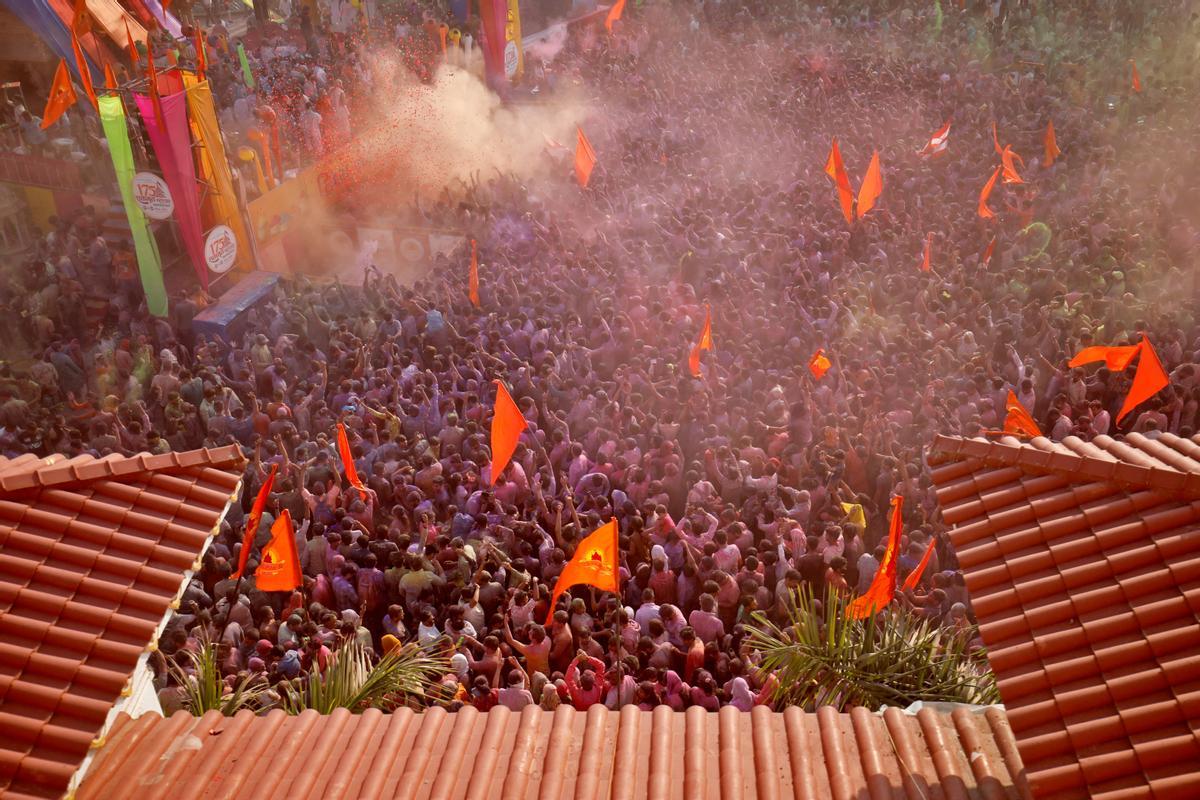 Celebraciones del festival Holi en Salangpur, en el estado indio de Gujarat.