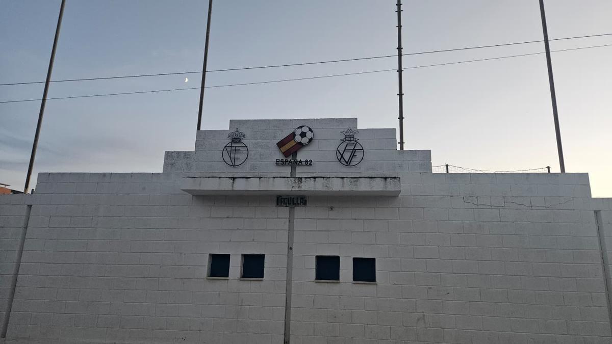 Estadio Mundial 82, casa del Catarroja FC