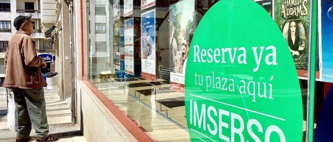 La agencia Halcón Viajes es una de las que tramitan las reservas del Imserso. // Bernabé