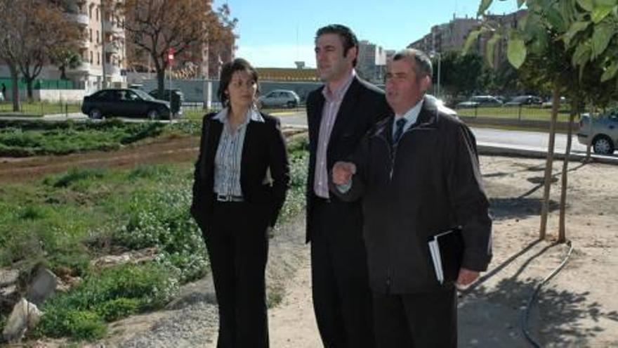La juez no halla pruebas de que dos ediles del PP pagasen obras que no se realizaron