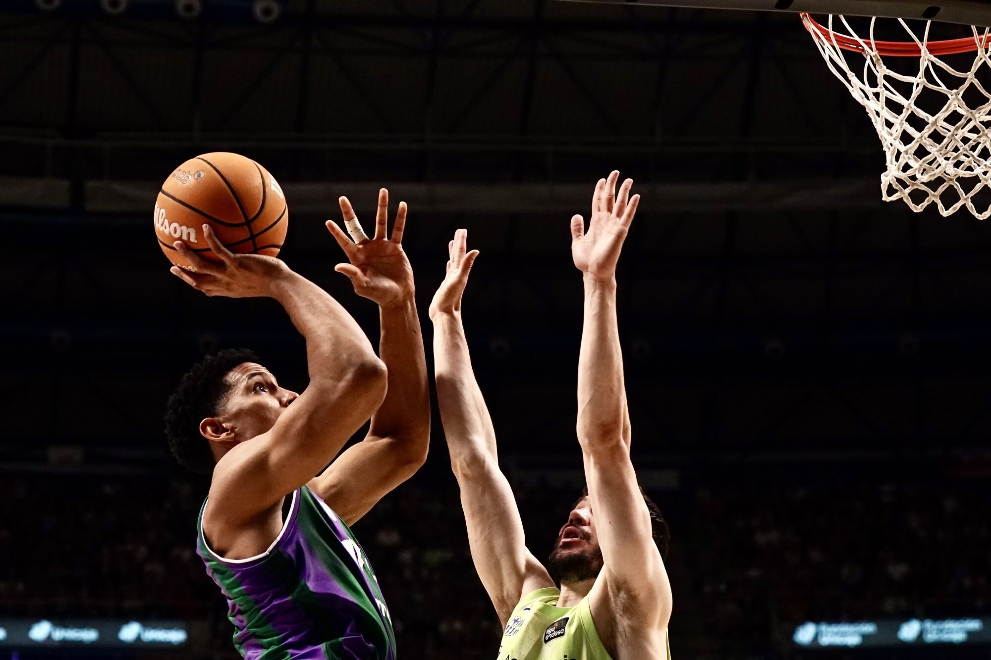Cuartos de final de la Liga Endesa entre el Unicaja y el Barça