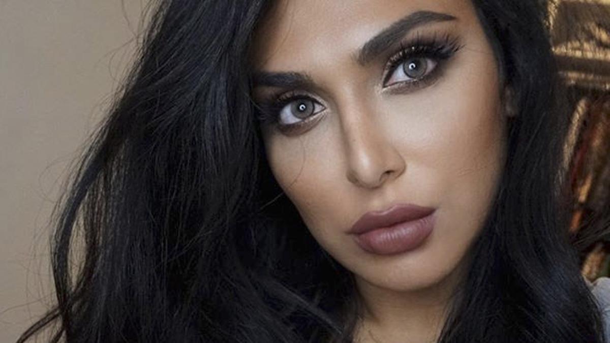 Cejas y pestañas, el punto fuerte de Huda Kattan