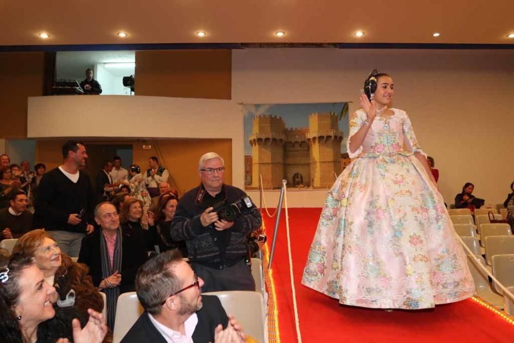 La Asociación Valenciana de Sant Antoni la Nostra Falla nombró ayer a Judith Bonilla y Marta Rubio como falleras mayores