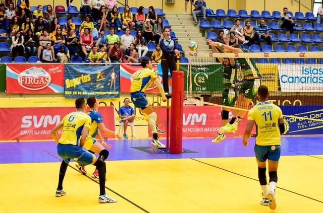 Voleibol: Vecindario - Unicaja Almería