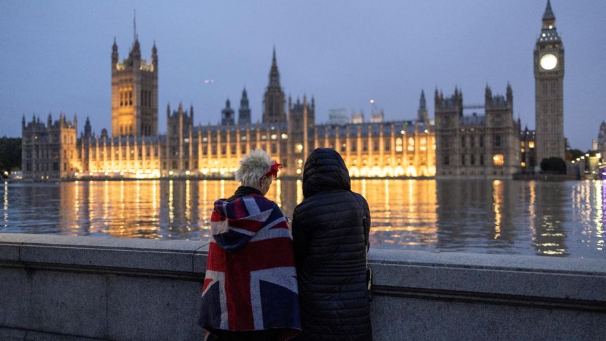 Colas kilométricas en Londres para dar el último adiós a Isabel II