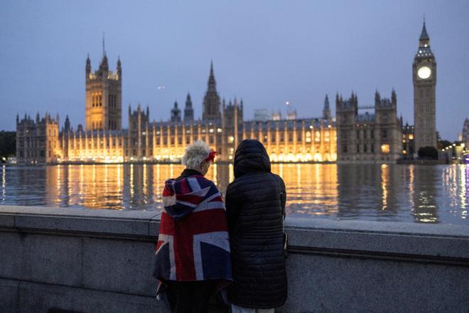 Colas kilométricas en Londres para dar el último adiós a Isabel II