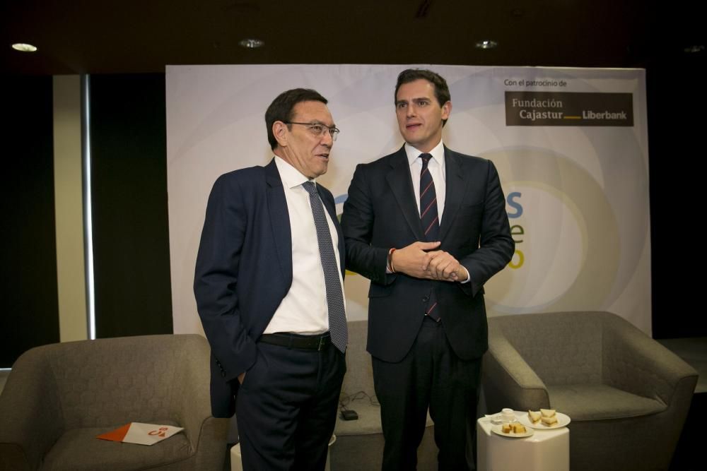 Albert Rivera participa en un desayuno informativo en Asturias