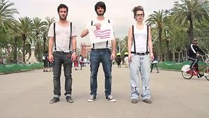 Els Catarres triomfen a la xarxa amb la seva cançó ’Jenifer’.