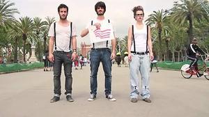 Els Catarres triomfen a la xarxa amb la seva cançó ’Jenifer’.