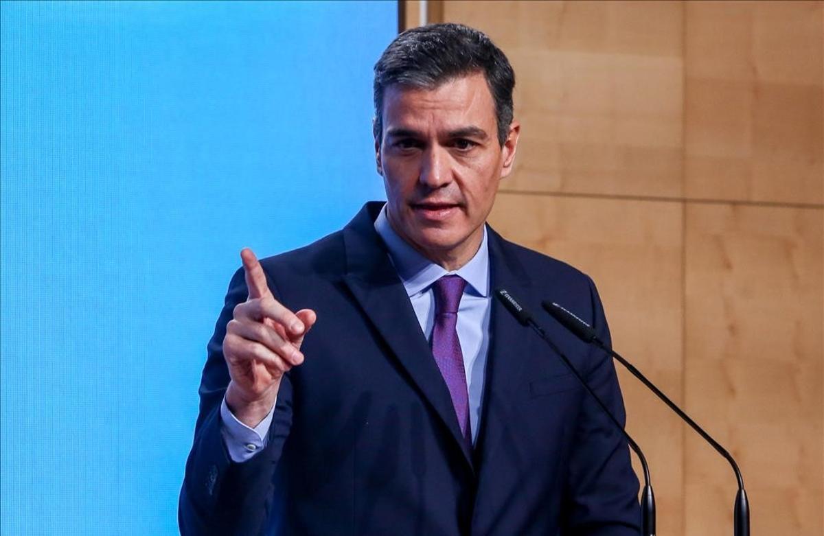 El presidente del Gobierno Pedro Sanchez presenta el Programa Misiones de Ciencia e Innovacion en el Museo de Ciencia y Tecnologia (MUNCYT) en Alcobendas Madrid (Espana) a 9 de diciembre de 2020 Se trata de un programa destinado a apoyar Iniciativas Estrategicas Sectoriales de Innovacion Empresarial en el marco del Programa Estatal de Liderazgo Empresarial en I D I del Plan Estatal de Investigacion Cientifica y Tecnica y de Innovacion 2017-2020 9 DICIEMBRE 2020 PEDRO DUQUE TERESA RIBERA PEDRO SANCHEZ NADIA CALVINO GOBIERNO POLITICA INNOVACION CIENCIA EUROPA PRESS R Rubio POOL 09 12 2020 El presidente del Gobierno Pedro Sanchez presenta el Programa Misiones de Ciencia e Innovacion en el Museo de Ciencia y Tecnologia (MUNCYT) en Alcobendas Madrid (Espana) a 9 de diciembre de 2020 Se trata de un programa destinado a apoyar Iniciativas Estrategicas Sectoriales de Innovacion Empresarial en el marco del Programa Estatal de Liderazgo Empresarial en I D I del Plan Estatal de Investigacion Cientifica y Tecnica y de Innovacion 2017-2020 9 DICIEMBRE 2020 PEDRO DUQUE TERESA RIBERA PEDRO SANCHEZ NADIA CALVINO GOBIERNO POLITICA INNOVACION CIENCIA EUROPA PRESS R Rubio POOL 09 12 2020