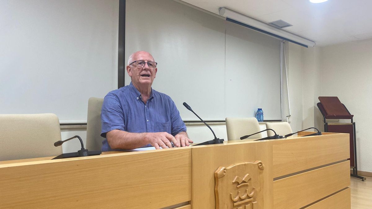 Vicent Ciscar, esta mañana ante los medios.